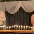 "Zbog predrasuda se držimo zajedno": Naš glumac (52) posle razvoda od koleginice se oženio 23 godine mlađom