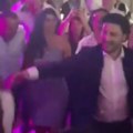 Opleti kume Snimak crnogorskog premijera kako igra na svadbi postao hit na mrežama, svi se pitaju ko je mladoženja