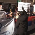 Novi protest na pomolu: Radnici izlaze na ulicu