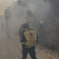 FOTO: Vatrogasci iz Srbije bore se sa vatrenom stihijom u Grčkoj