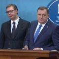 Vučiću i Dodiku ključevi grada Bratunca