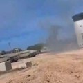 Jezivi snimak napada Hamasa na vojnu bazu: Upali uz zvuk sirene, ubijeni na sve strane, zaplenili i oklopna vozila (foto/video)