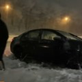 Sneg paralisao centralne delove SAD Zatvorene škole, obustavljen saobraćaj na autoputevima (video)
