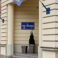Grad Leskovac plaća preko 5.000 evra popravku i održavanje jarbola, planira se i milion dinara za kupovinu novih zastava