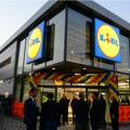 Lidl sa polica izbacuje proizvod koji se “mnogo troši” u Srbiji