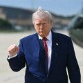 Trump: Carine za Apple od 25 posto važit će i za Samsung i druge proizvođače