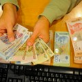 Rublja ove godine skočila gotovo 50 odsto u odnosu na dolar