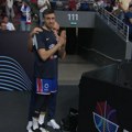 (VIDEO) Aleksa se spremao „iza kulisa“: Ne snimaj, molim te!
