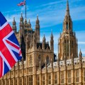 Skandal u Donjem domu britanskog parlamenta: Zvukovi intimnog odnosa zamalo pušteni tokom govora premijera