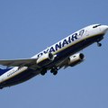 Američki odbor za bezbednost saobraćaja: Moguće da je starost letelice doprinela incidentu u avionu Rajanera