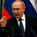 Путин одобрио реорганизацију и продају руског огранка УниЦредита