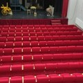 Dom kulture u Prokuplju dobio nove stolice u pozorišnoj sali
