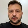 Zelenski snimio video-poruku Žestoko udario na Rusiju, pa poručio: "Neophodno je to uraditi"