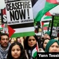 U Londonu desetine hiljada marširalo u znak podrške Palestincima, uhapšeno 12 osoba