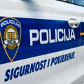 Muškarac bez odeće sa sekirom šetao Zagrebom, policija u njegovoj kući pronašla leš žene