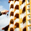 Uskoro nova mera! Jeftinije kirije za mlade do 35 godina! Kako je Španija napravila model koji želi da prepiše i Srbija
