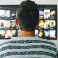 Sve više biramo da budemo virtuelni Deda Mrazovi: Trećina daruje onlajn, mladi najviše vole striming pakete