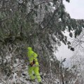 U Loznici 10.500 ljudi bez struje, najugroženiji će dobijti agregate