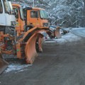 Putevi prvog prioriteta prohodni i bez snega, oprez zbog moguće magle i leda
