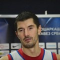 Luka Mitrović se vratio u reprezentaciju: Na jedno pitanje nije hteo da odgovori - hvalio Alimpijevića i pričao o Turskoj i…