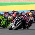 Skandal na Moto GP trci u Brazilu: Vozače pogađao asfalt dok su jurili 350 kilometara na čas