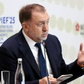 Rusi će raditi 12 sati dnevno, 6 dana u nedelji?! Deripaska upozorava: "Samo to može da nas izvuče iz ekonomske krize"