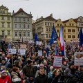 U Pragu protest zbog odluke da se ukine pretplata na javni radio i televizijski servis