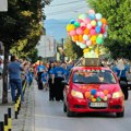 Defile predškolaca u Vranju ispunio ulice radošću FOTO/VIDEO