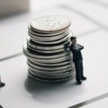 Koliko će iznositi čuveni minimalac u 2027? Pregovori počinju uskoro, u toku važna anketa!