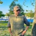 Naš pevač ostavio ženu i troje dece kada je upoznao 14 godina mlađu: Otkrila kakav je u braku posle 5 godina