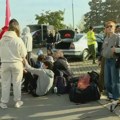 Studenti pešače ka Beogradu: Spojile se grupe iz Valjeva i Gornjeg Milanovca, krenula kolona iz Novog Sada
