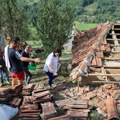 Gradonačelnica u Drežniku sa meštanima koji su pretrpeli najveću štetu tokom nevremena