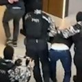 Braća Hofman uhapšena u restoranu u Beogradu: Specijalci ih okružili i izveli sa lisicama na rukama! Video