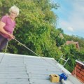 Pokrili smo svaku drugu kuću u Levču: Bračni par Pavlović iz Siljevice kod Rekovca jedini školovani limari u ovom…