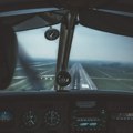 (Video) Tragedija u indiji: Putnik ranije prijavio kvarove na avionu koji se srusio nekoliko sati kasnije