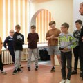 Tehnološka prednost iz školske klupe: Deca u jednoj evropskoj zemlji uče sve o dronovima još u osnovnoj školi (VIDEO)