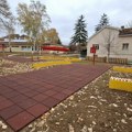 Mališani vrtića “Lane” dobili moderno uređeno dvorište za igru i druženje