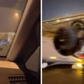 Тежак судар на Мосту на Ади: Аутомобил завршио на крову, потпуно је уништен