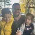 Maloj Janji za lečenje hitno potrebno od 48.000 evra: Na humanitarno pešačenje ide i njen osmogodišni brat Jakov