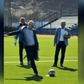 Miloš Vučević posetio FK "Lučani", pokazao svoje fudbalsko umeće (video)