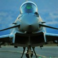 "Borbeni avioni kraljevskog vaduhoplovstva već raspoređeni u Rumuniji" London kaže da je RAF podrška NATO nakon udara ruskog…