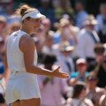 Noskova i Kostjuk u polufinalu Vimbldona