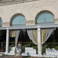 Број страдалих у експлозији бомбе испред ресторана у Москви порастао на пет: Ко је генерал Александар Чајко, који је био…