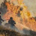 Požari u Grčkoj: Situacija u Peli poboljšana, požar u Salamini i dalje besni