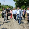 Obilazak poplavljenih područja u Paraćinu: Na terenu državna sekretarka Ministarstva poljoprivrede Ivana Popović (foto)