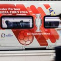 UEFA podstiče reprezentacije da ne putuju avionom, za navijače besplatan javni prevoz