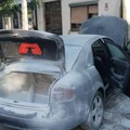 Goreo auto u Glavnoj ulici u Kragujevcu