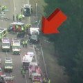 Teška saobraćajna nesreća u Australiji Dvoje poginulo, a više od 20 povređeno u sudaru više vozila (video)