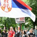 BLOG UŽIVO Počela protestna šetnja u Novom Sadu: Stigli i bajkeri koji obezbeđuju proteste, okupljeni uzvikuju „Kosovo je…
