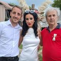Selo Rautovo kod Niša posle 6 decenija dočekalo svadbu: Mlada lepa kao iz snova, a gosti došli i iz Beograda